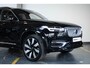 Volvo XC90 T8 Plug-in hybrid AWD Ultra Bright | Verwarmbare voorstoelen | Verwarmbaar stuurwiel | Verwarmbare achterbank | Premium audio by Bowers & Wilkins | Panoramadak | Luchtvering | Rondom zichtcamera | 21 inch Lichtmetalen velgen