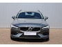 Volvo V60 B3 Automaat Momentum Advantage | Adaptieve Cruise Control| Blind Spot| Parkeer Camera| Park Assist voor en Achter |Verwarmbare Voorstoelen en Stuurwiel.