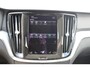 Volvo V60 B3 Automaat Momentum Advantage | Adaptieve Cruise Control| Blind Spot| Parkeer Camera| Park Assist voor en Achter |Verwarmbare Voorstoelen en Stuurwiel| Lederen bekleding.