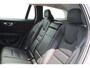 Volvo V60 B3 Automaat Momentum Advantage | Adaptieve Cruise Control| Blind Spot| Parkeer Camera| Park Assist voor en Achter |Verwarmbare Voorstoelen en Stuurwiel| Lederen bekleding.
