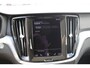 Volvo V60 B3 Automaat Momentum Advantage | Adaptieve Cruise Control| Blind Spot| Parkeer Camera| Park Assist voor en Achter |Verwarmbare Voorstoelen en Stuurwiel| Lederen bekleding.