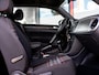 Volkswagen Beetle 1.2 TSI Exclusive Series Club | Navigatie | Stoelverwarming | Climate Control | Cruise Control | Bluetooth | Lederen stuurwiel | Privacy Glas | Parkeersensoren | Metallic Lak | Dimlichten Automatisch |
