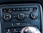 Volkswagen Beetle 1.2 TSI Exclusive Series Club | Navigatie | Stoelverwarming | Climate Control | Cruise Control | Bluetooth | Lederen stuurwiel | Privacy Glas | Parkeersensoren | Metallic Lak | Dimlichten Automatisch |