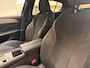 Peugeot 408 1.2 130PK GT EAT8 Leder/Alcantara | Stoelverwarming | Camera | Automaat | Carplay | 19'' Lichtmetaal | Bluetooth | Navigatie | | Achteruitrijcamera | Apple Carplay/Android Auto|telefoonintegratie premium | Bluetooth telefoonvoorbereiding