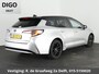 Toyota Corolla Touring Sports 1.8 Hybrid First Edition Bi-Tone | 1e eigenaar | Navigatie | Camera |