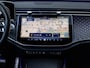 Mercedes-Benz E-klasse Estate 300 e AMG Line | AMG NIGHT PAKKET | 20 INCH | SFEERVERLICHTING | KEYLESS | CAMERA | ADAPTIEVE CRUISE-CONTROL | ELEKTRISCHE ACHTERKLEP | STOEL + STUURVERWARMING |