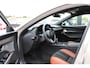 Mazda 3 2.0 e-SkyActiv-X M Hybrid 186 Nagisa Demovoordeel € 5.000,-, Bruin Leder, Bose, Navi, Adap.Cruise, Clima, Apple Carplay, Camera, PDC, HUD, Stoelverwarming, 18" LMV