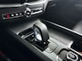 Volvo XC60 T6 Aut. Plug-in hybrid AWD Plus Dark | Panoramadak | 360° camera | Stoel- en stuurverwarming | Trekhaak