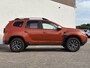 Dacia Duster 1.0 TCe Prestige / Trekhaak (1.200 kg) / Dode hoek detectie  / Stoelverwarming / Achteruitrijcamera / Navi / Apple Carplay Android