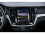 Volvo V60 2.0 B4 Plus Dark | Adaptive Cruise Control | 19” | Camera | Apple Carplay | Memory Seats | Leder | LED |