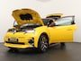 Renault 5 Comfort range Iconic cinq 52 kWh | Pack Safety & Advanced Driving Assist | Lichtmetalen velgen 18" diamantées noir 'Techno' | Harman Kardon® premium audio | All weather banden | Noodlaadkabel 2,3 kW voor regulier stopcontact