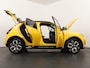 Renault 5 Comfort range Iconic cinq 52 kWh | Pack Safety & Advanced Driving Assist | Lichtmetalen velgen 18" diamantées noir 'Techno' | Harman Kardon® premium audio | All weather banden | Noodlaadkabel 2,3 kW voor regulier stopcontact