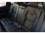 Volvo XC60 T6 350PK Automaat Plug-in Hybrid AWD Plus Dark / Navigatie / 360 Camera / Adaptieve Cruise Control / Stuur & Stoelverwarming / Elektr. Achterklep / Schuifdak / LM Velgen / Trekhaak