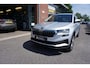 Skoda Karoq 1.5 TSI ACT 150PK DSG7 BUSINESS EDITION LUXE NIEUW MODEL! KEURIGE NETTE STAAT DIGITALE COCKPIT CAMERA FULL LED KEYLESS NAVI ANDROID-APPLECARPLAY ADAPTIEVE CRUISE 4X PERF BANDEN ECC AIRCO BLUETOOTH PDC ENZ...