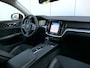 Volvo V60 T4 AUT Momentum Pro 12 MND garantie Apple CarPlay / Achteruitrijcamera / Stoelverwarming
