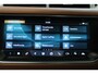 Land Rover Range Rover Sport 5.0 V8 Supercharged SVR | 551PK | Panorama dak | Meridian Audio| F1 flippers | Elektr. trekhaak | Alcantara hemel zwart | Schaalstoelen + verwarming en ventilatie | Standkachel | Stuurverwarming | Apple carplay |