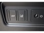 Land Rover Range Rover Sport 5.0 V8 Supercharged SVR | 551PK | Panorama dak | Meridian Audio| F1 flippers | Elektr. trekhaak | Alcantara hemel zwart | Schaalstoelen + verwarming en ventilatie | Standkachel | Stuurverwarming | Apple carplay |