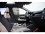 Volvo XC40 T4 Automaat Ultimate Bright | Panoramadak met schuif-/kantelfunctie | Premium audio by Harman Kardon | Verwarmbare voorstoelen en stuurwiel | Adaptive cruise control | Apple carplay/Android auto | Park Assist & Camera |
