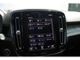 Volvo XC40 T4 Automaat Ultimate Bright | Panoramadak met schuif-/kantelfunctie | Premium audio by Harman Kardon | Verwarmbare voorstoelen en stuurwiel | Adaptive cruise control | Apple carplay/Android auto | Park Assist & Camera |