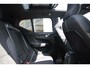 Volvo XC40 T4 Automaat Ultimate Bright | Panoramadak met schuif-/kantelfunctie | Premium audio by Harman Kardon | Verwarmbare voorstoelen en stuurwiel | Adaptive cruise control | Apple carplay/Android auto | Park Assist & Camera |