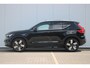 Volvo XC40 T4 Automaat Ultimate Bright | Panoramadak met schuif-/kantelfunctie | Premium audio by Harman Kardon | Verwarmbare voorstoelen en stuurwiel | Adaptive cruise control | Apple carplay/Android auto | Park Assist & Camera |