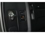 Land Rover Defender 110 2.0 P300e 110 X-Dynamic HSE > 300pk/Black pakket/Head-up/22inch/Trekhaak/Smart View...