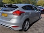 Ford Focus 1.5 EcoBoost 150pk Automaat Titanium Edition ST-Line 5-Deurs | Navi | Clima | Cruise | Licht+Regensensor | Pdc V+A+Assist | Stoel+Stuurwielverwarming | Privacy Glass | 17''lm