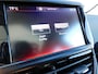 Peugeot 2008 1.2 PureTech GT-line TOPSTAAT! DEALER ONDERHOUDEN! APPLE / ANDROID! PANODAK! FULLMAP NAVI! TREKHAAK! CRUISE! CLIMA! LM VELGEN!