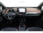 Volkswagen ID.5 Pro 77 kWh | Uitklap Trekhaak | 3-Zone Climate Control | Camera | CarPlay | Adap. Cruise |
