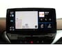 Volkswagen ID.5 Pro 77 kWh | Uitklap Trekhaak | 3-Zone Climate Control | Camera | CarPlay | Adap. Cruise |