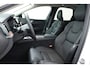 Volvo XC60 2.0 RECHARGE T8 455PK AWD ULTRA DARK AUT8 | Luchtvering | Massage | Nappa Leer met stoelkoeling