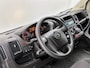 Opel Movano 2.2D 140pk Bakwagen met Laadklep Cruise Control Meubelbak Airco