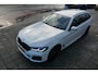 BMW 5-Serie Touring 530e High Executive M Pakket | Trekhaak | LASER | ACC