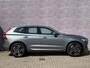 Volvo XC60 2.0 B5 Momentum Pro | Trekhaak | Memory | Standkachel | Volvo on Call | Stoel en stuurverwarming |  Parkeercamera | Keyless entry/drive | Reservewiel |