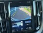 Volvo XC60 2.0 B5 Momentum Pro | Trekhaak | Memory | Standkachel | Volvo on Call | Stoel en stuurverwarming |  Parkeercamera | Keyless entry/drive | Reservewiel |