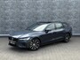 Volvo V60 2.0 T6 Plug-in hybrid AWD Plus Dark | Panoramadak | 360 Camera | Adaptieve Cruise Control met dode hoekdetectie | Verw. voorstoelen, achterbank en stuurwiel | Harman Kardon | Trekhaak
