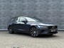 Volvo V60 2.0 T6 Plug-in hybrid AWD Plus Dark | Panoramadak | 360 Camera | Adaptieve Cruise Control met dode hoekdetectie | Verw. voorstoelen, achterbank en stuurwiel | Harman Kardon | Trekhaak