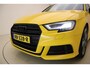 Audi A3 Sportback 2.0 TFSI Sport S Line Edition 190pk | 3x S-Line | Matrix LED | Navigatie | Apple Carplay | Android Auto | 19'' Rotor Velgen | 2e Eigenaar | Uniek!