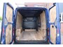 Volkswagen Crafter 35 2.0 TDI 140PK L3H2 3000 trekgew. / Trekhaak / App connect / Gev. stoel / imperiaal