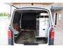Volkswagen Transporter 2.0 TDI L1H1 Comfort 150PK Automaat / Cruise / App connect / Navi / 3 zits