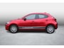 Mazda 2 1.5 e-SkyActiv-G 90 Exclusive-Line , Demovoordeel €5.690 -, Apple Carplay, LMV 16 Inch, Camera, PDC, Clima, Cruise, Stuur/Stoelverwarming, BSM, LKA
