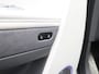 Hyundai Ioniq 5 Lounge AWD 77.4 kWh | Panorama dak | Stoelverwarming | Geheugen stoelen | Stoelverkoeling | Warmtepomp | parkeercamera | Navigatie | Stuurverwarming |