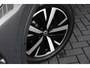 Volkswagen Tiguan Life Edition | 'App-Connect' draadloze smartphone integratie | Afstandscontrolesysteem (Front Assist) | Digital Cockpit Pro (26 cm)