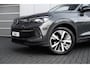 Volkswagen Tiguan Life Edition | 'App-Connect' draadloze smartphone integratie | Afstandscontrolesysteem (Front Assist) | Digital Cockpit Pro (26 cm)