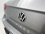 Volkswagen T-Roc 1.5 TSI Life | 150 PK | Automaat | Digital Cockpit | Airco | Parkeersensoren | All Season Banden | Navigatie by Shop |
