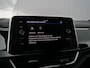 Volkswagen T-Roc 1.5 TSI 150pk R-Line Edition Automaat Apple Carplay / 18 inch / IQ Light / Stoelverwarming