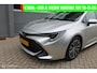 Toyota Corolla 1.8 Hybrid Business Intro | Parkeersensoren voor en achter | Stoelverwarming | NL Auto Boekjes.