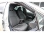 Toyota Corolla 1.8 Hybrid Business Intro | Parkeersensoren voor en achter | Stoelverwarming | NL Auto Boekjes.