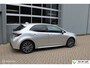 Toyota Corolla 1.8 Hybrid Business Intro | Parkeersensoren voor en achter | Stoelverwarming | NL Auto Boekjes.