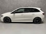 Mercedes-Benz B-klasse 180 Business Solution AMG /Pano /Camera /Carbon